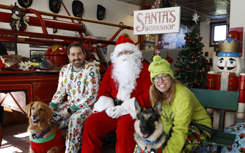 Santa Paws: pups meet Santa